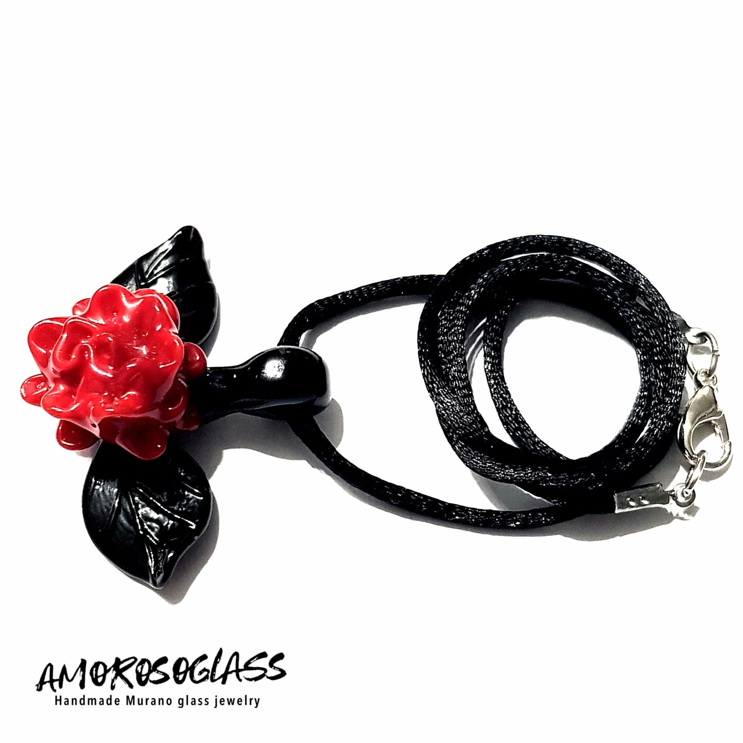 GOTHIC ROSE - rosa rossa con fogliette ai lati, in vetro di Murano lavorato a lume.