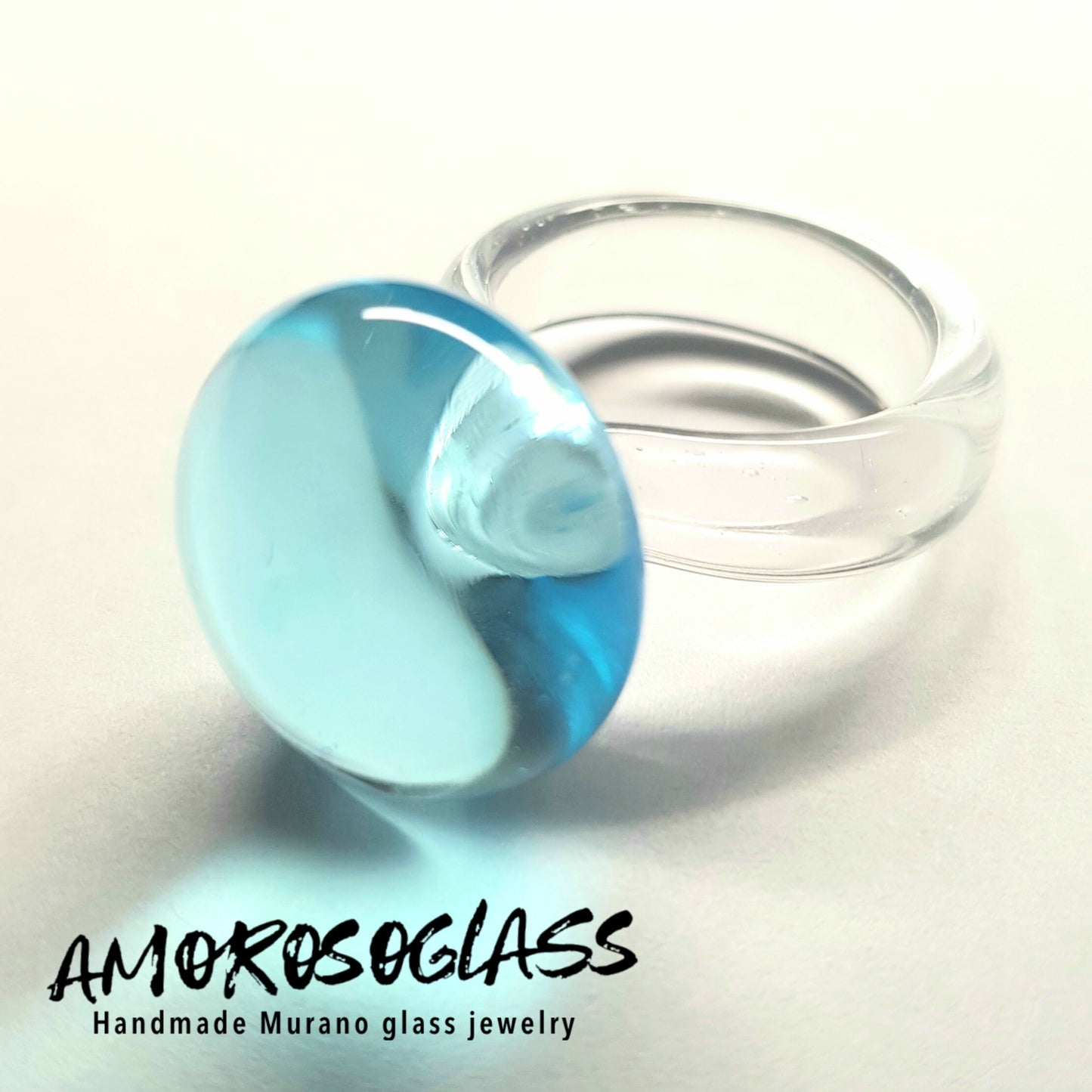 Anello BOLLICINA in vetro di Murano lavorato a lume.