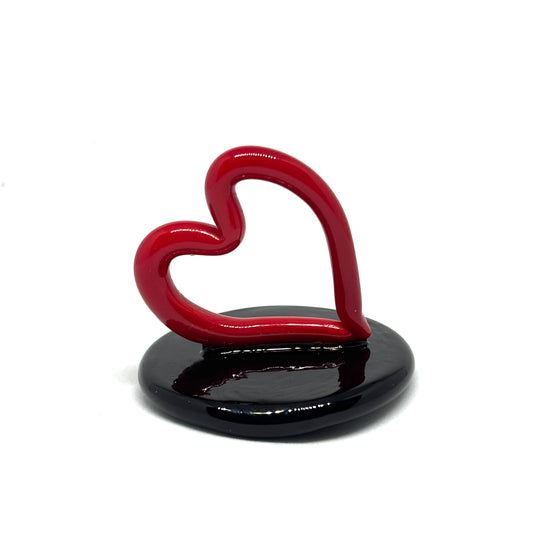 Cuoricino rosso. In vetro di Murano lavorato a lume.