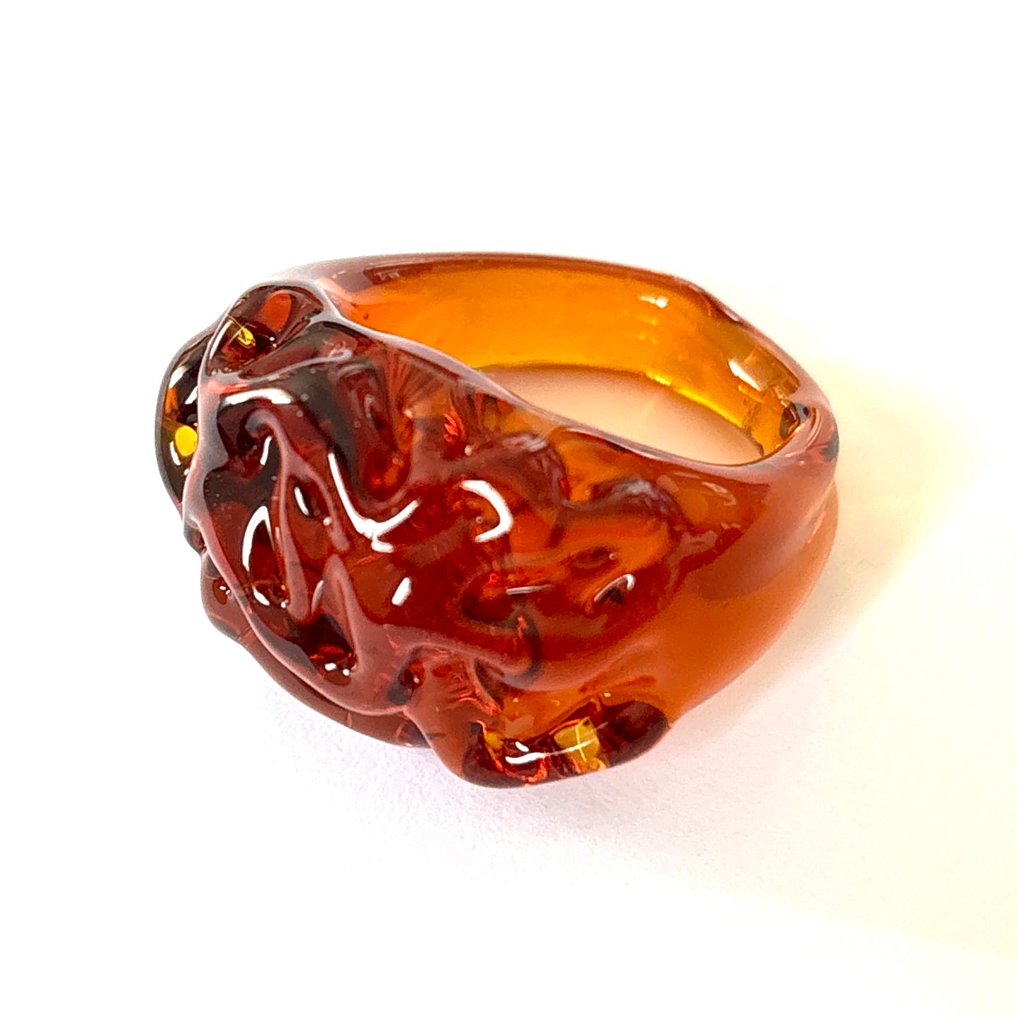 Anello WAVES in vetro di Murano dai colori trasparenti.