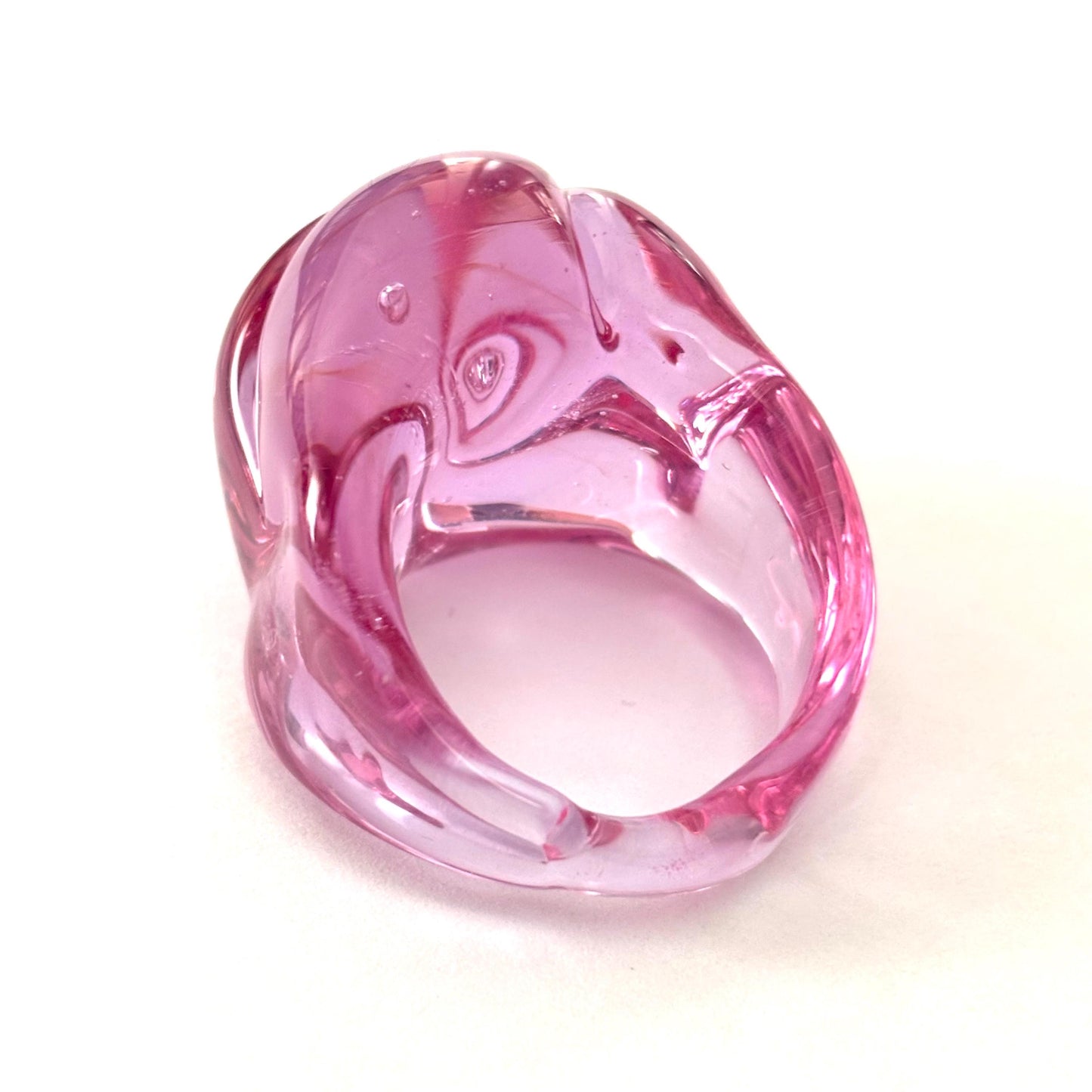 Anello BOCCIOLO in vetro di Murano colore rosato trasparente.