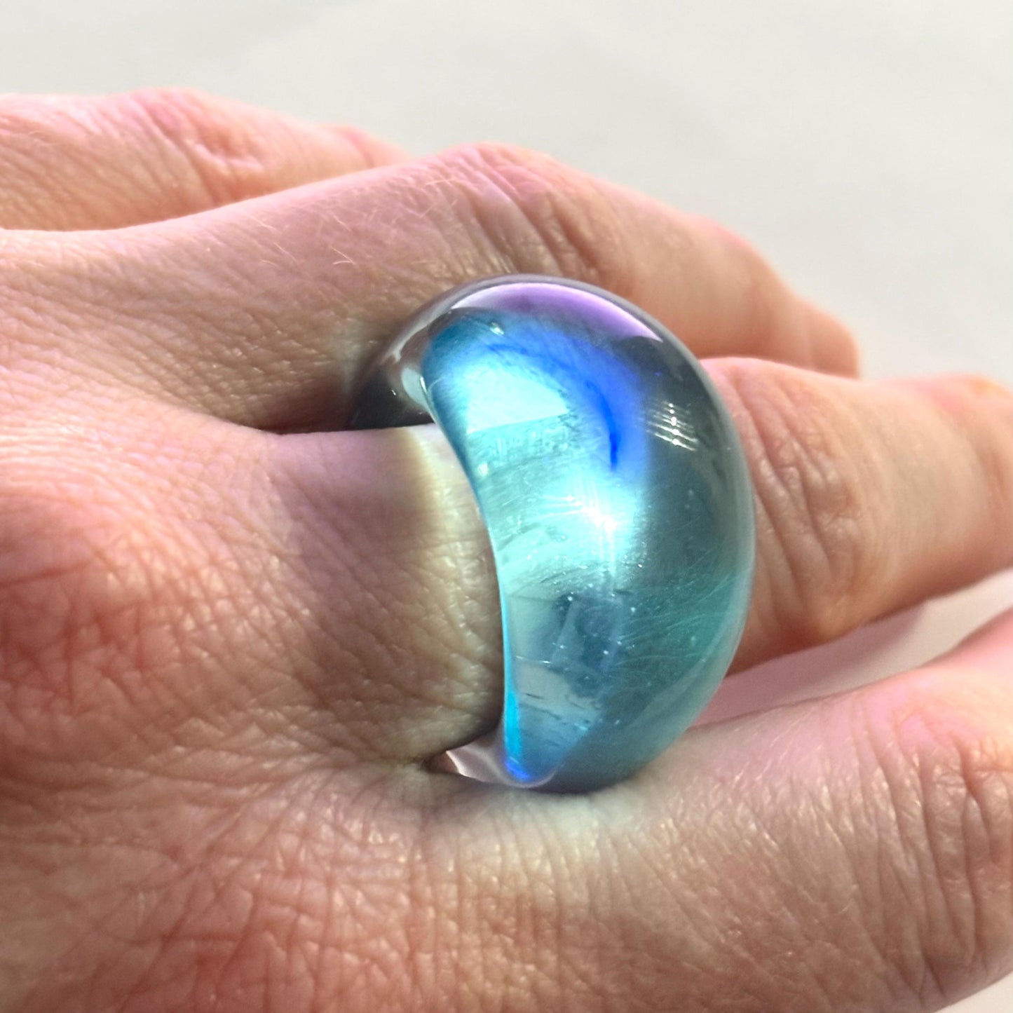 Anello ACQUA in vetro di Murano , colore acquamare chiarissimo trasparente.